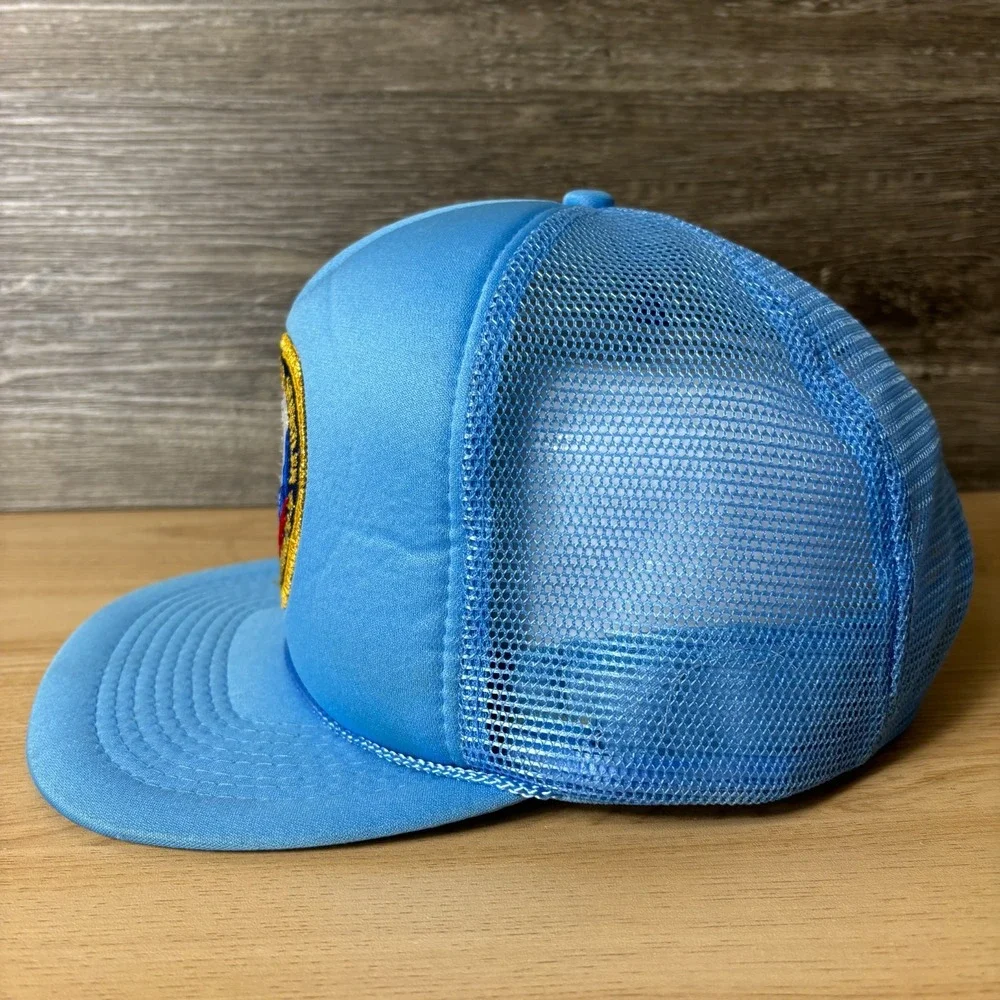 outdoor cap Company good used